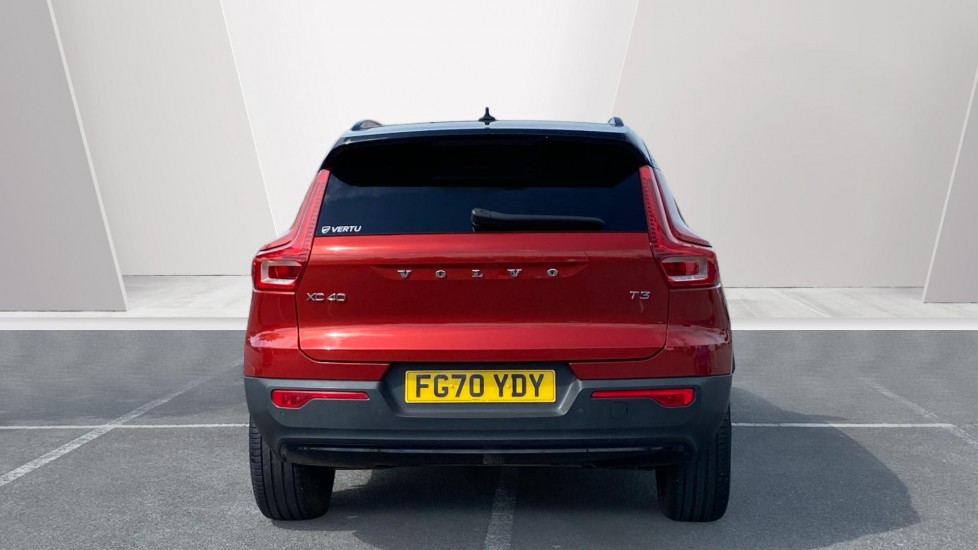 Volvo XC40 1.5 T3 [163] R DESIGN 5dr Geartronic Petrol Estate - Image 7