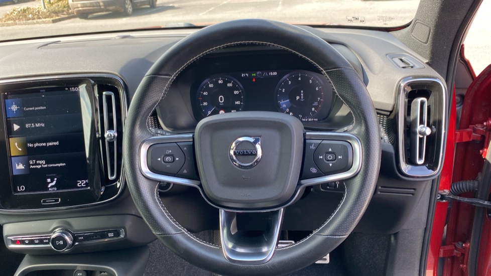Volvo XC40 1.5 T3 [163] R DESIGN 5dr Geartronic Petrol Estate - Image 10