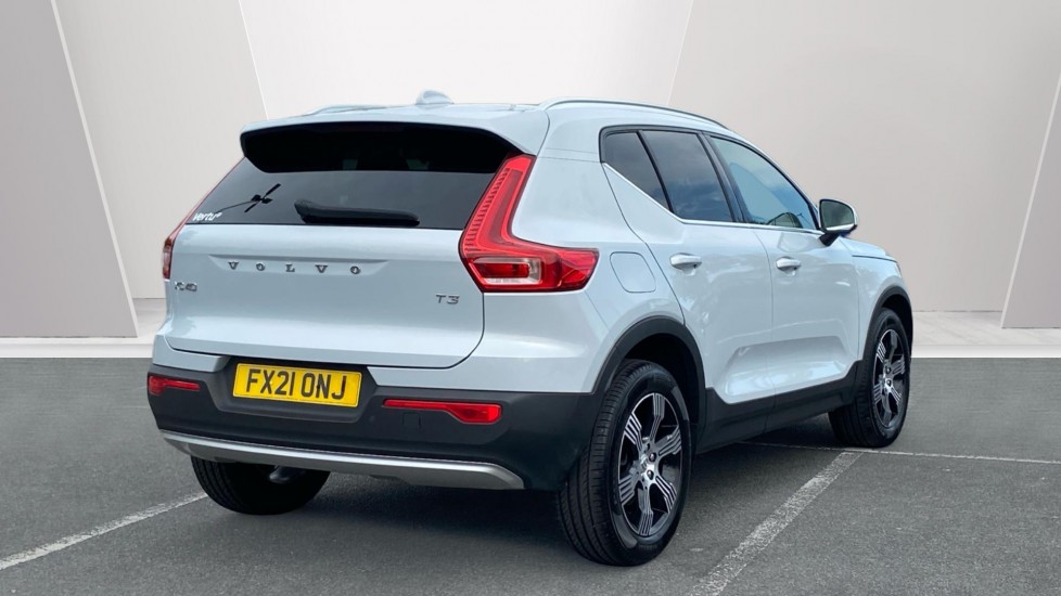 Volvo XC40 1.5 T3 [163] Inscription 5dr Geartronic Petrol Estate - Image 2