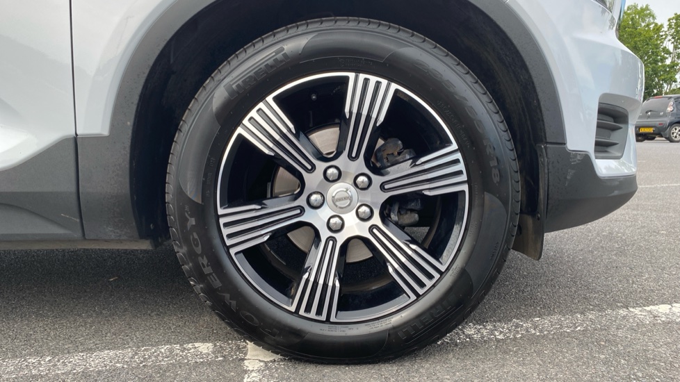 Volvo XC40 1.5 T3 [163] Inscription 5dr Geartronic Petrol Estate - Image 9