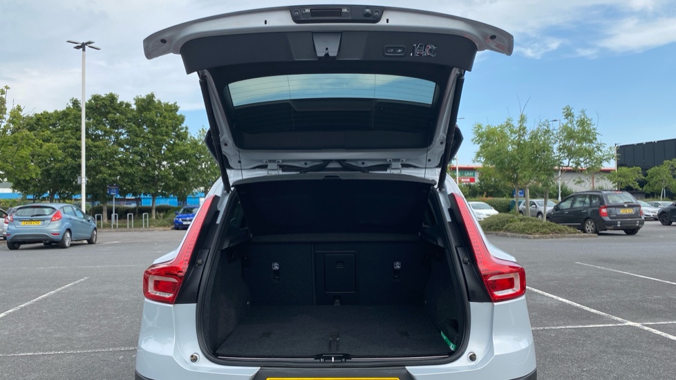 Volvo XC40 1.5 T3 [163] Inscription 5dr Geartronic Petrol Estate - Image 13