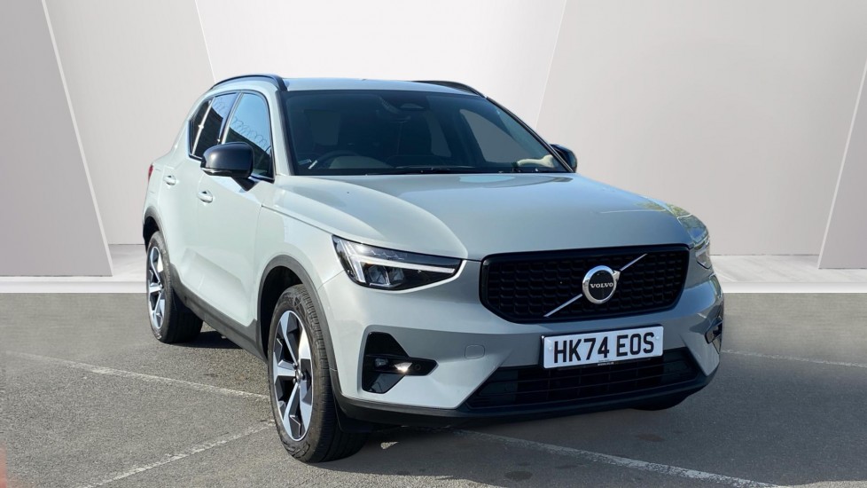 Volvo XC40 2.0 B4P Plus Dark 5dr Auto Petrol Estate - Image 1