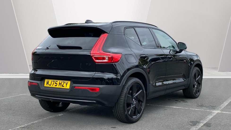 Volvo XC40 2.0 B3P Plus Black Edition 5dr Auto Petrol Estate - Image 2