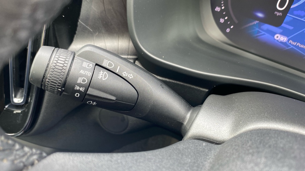 Volvo XC40 300kW Recharge Twin Ultimate 82kWh 5dr AWD Auto Electric Estate - Image 32
