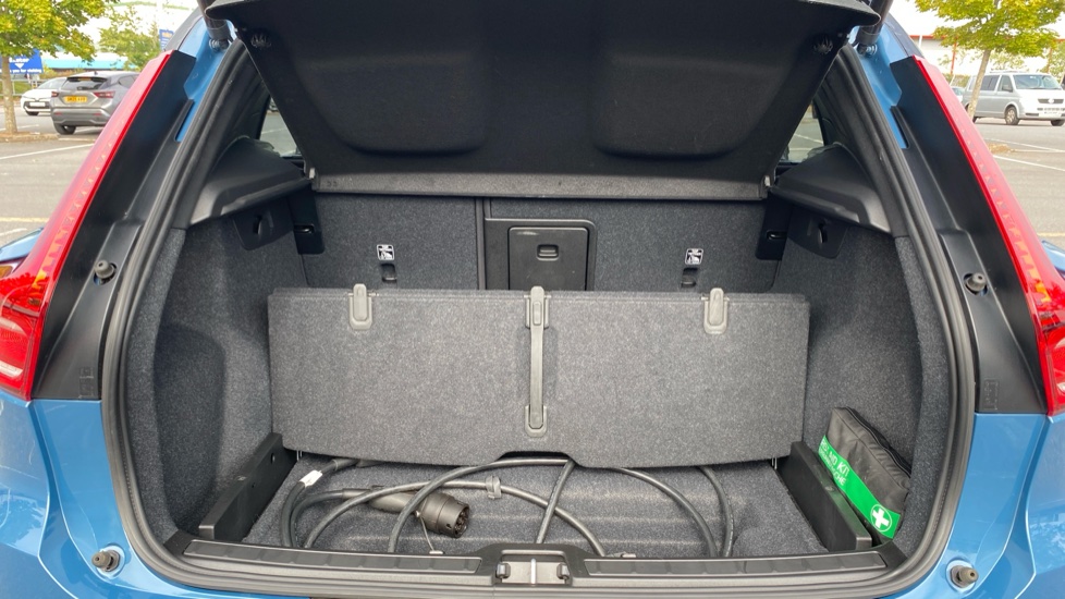 Volvo XC40 300kW Recharge Twin Ultimate 82kWh 5dr AWD Auto Electric Estate - Image 44
