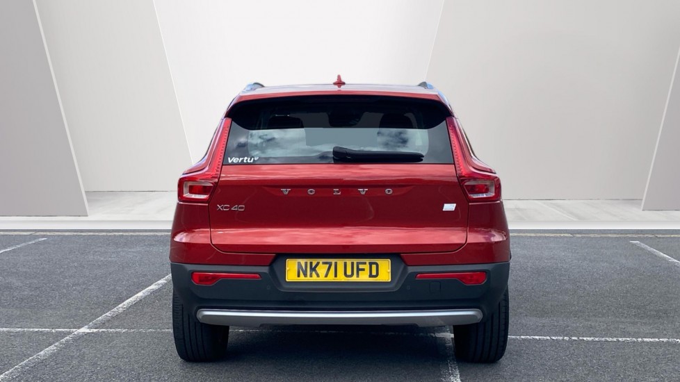 Volvo XC40 1.5 T5 Recharge PHEV Inscription Pro 5dr Auto Estate - Image 8