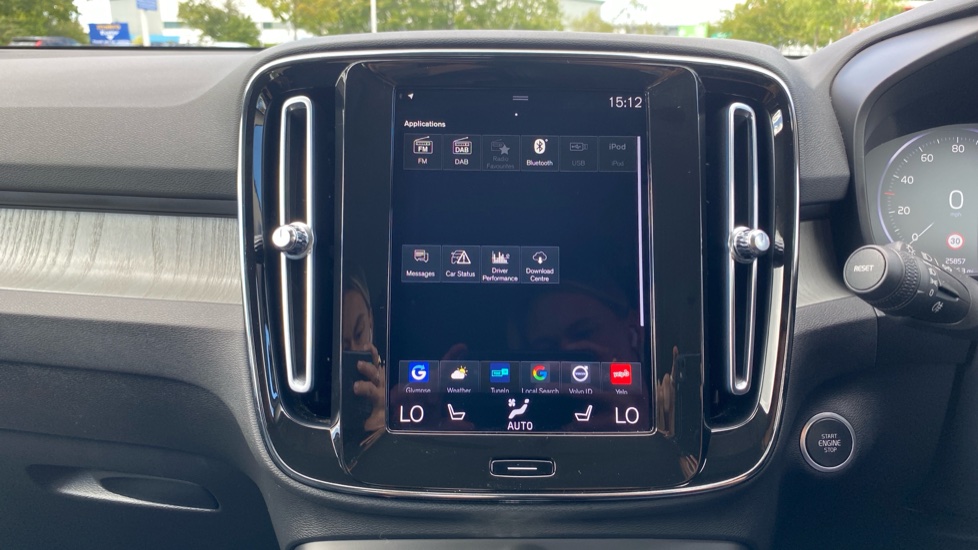 Volvo XC40 1.5 T5 Recharge PHEV Inscription Pro 5dr Auto Estate - Image 15