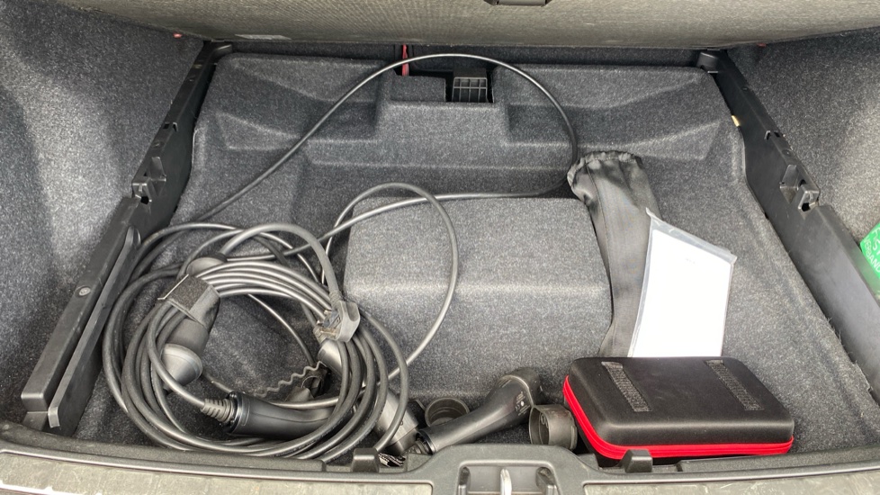 Volvo XC40 1.5 T5 Recharge PHEV Inscription Pro 5dr Auto Estate - Image 39
