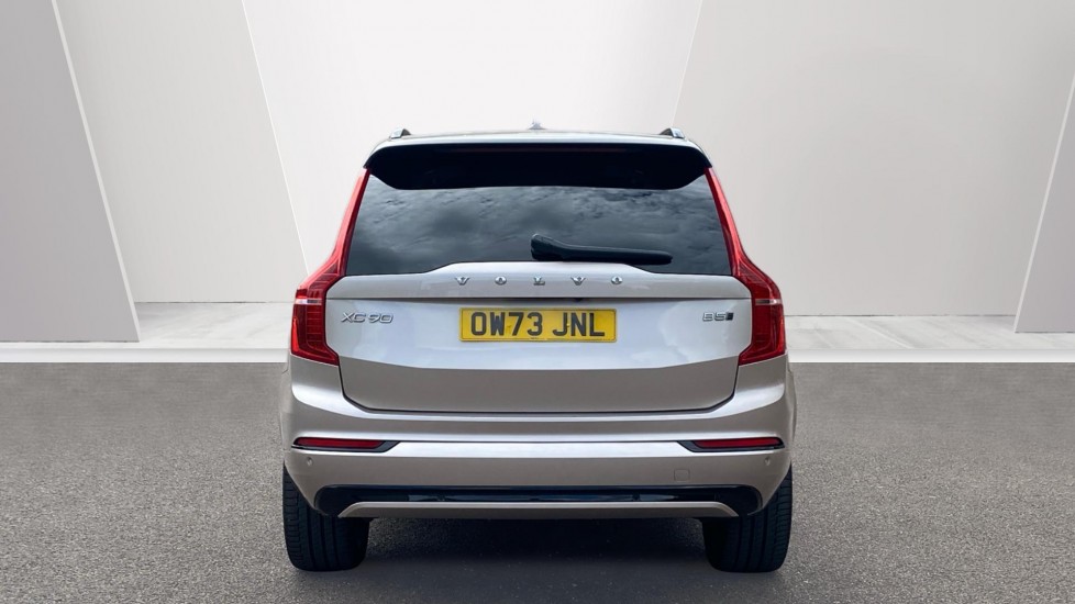 Volvo XC90 2.0 B5D [235] Plus Dark 5dr AWD Geartronic Diesel Estate - Image 7