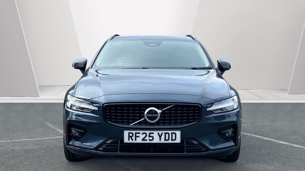Volvo V60 2.0 B4P Plus Dark 5dr Auto [7 speed] Petrol Estate - Image 9