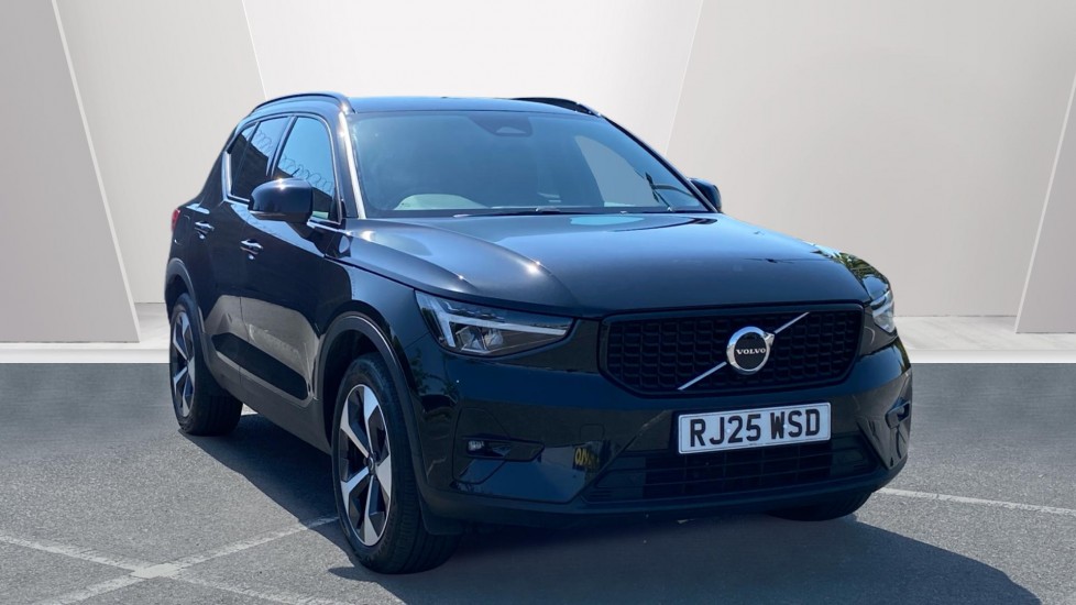 Volvo XC40 2.0 B4P Plus Dark 5dr Auto Petrol Estate - Image 1