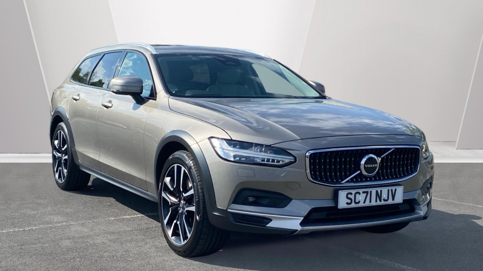 Volvo V90 2.0 B5D Cross Country 5dr AWD Auto Diesel Estate - Image 1