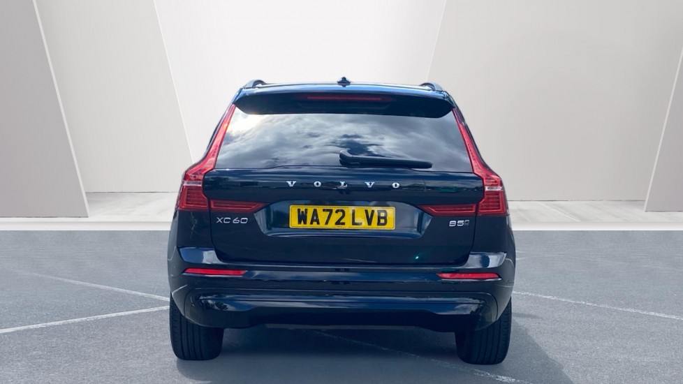Volvo XC60 2.0 B5P Core 5dr AWD Geartronic Petrol Estate - Image 7