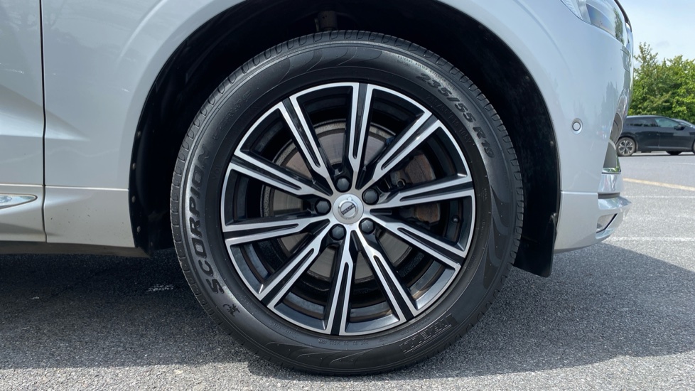 Volvo XC60 2.0 D4 Inscription 5dr Geartronic Diesel Estate - Image 9