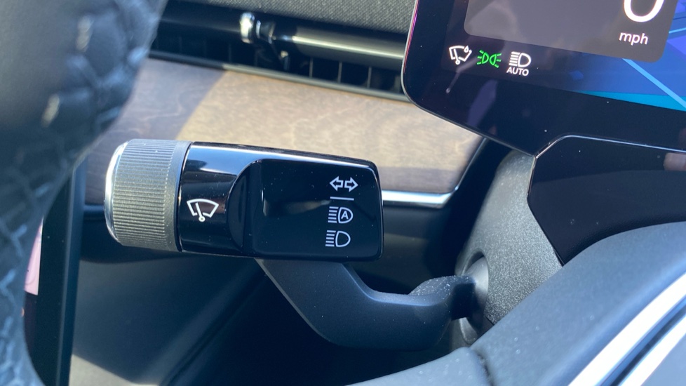 Volvo ES90 245kW SM Extended Range Plus 92kWh 5dr Auto Electric Hatchback - Image 33