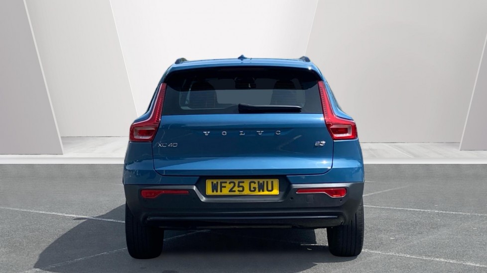 Volvo XC40 2.0 B3P Plus Dark 5dr Auto Petrol Estate - Image 7