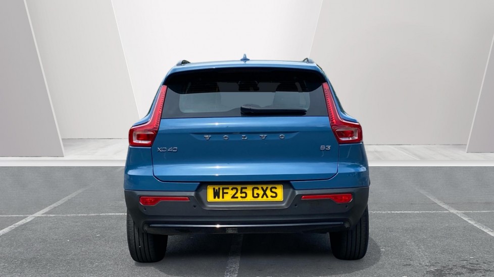 Volvo XC40 2.0 B3P Plus Dark 5dr Auto Petrol Estate - Image 7