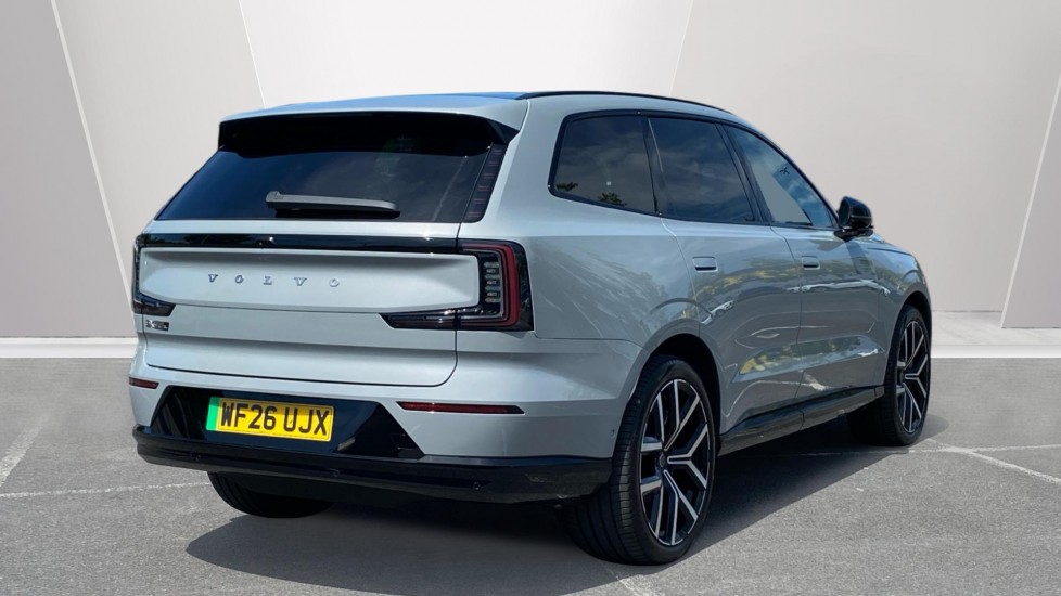Volvo EX90 300kW Twin Motor Ultra 111kWh 5dr Auto Electric Estate - Image 2