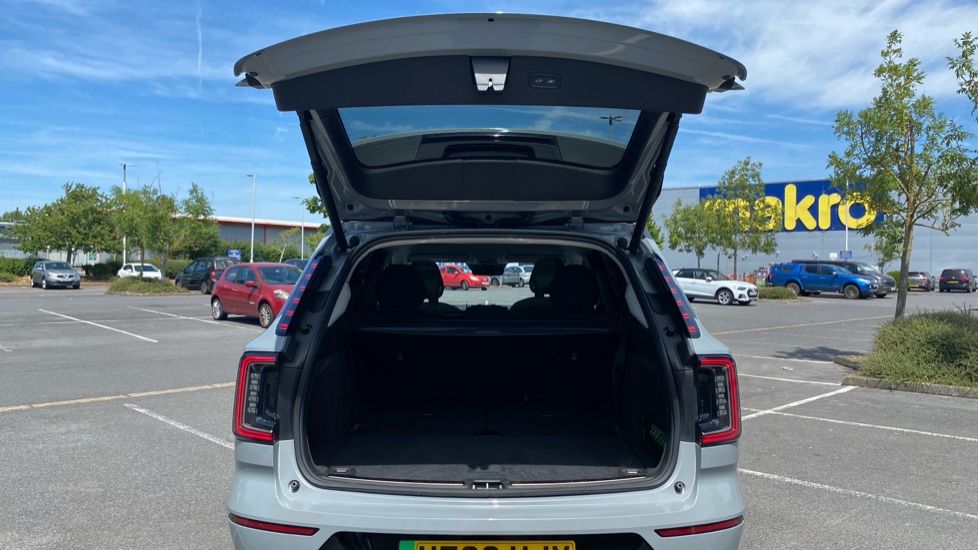 Volvo EX90 300kW Twin Motor Ultra 111kWh 5dr Auto Electric Estate - Image 14