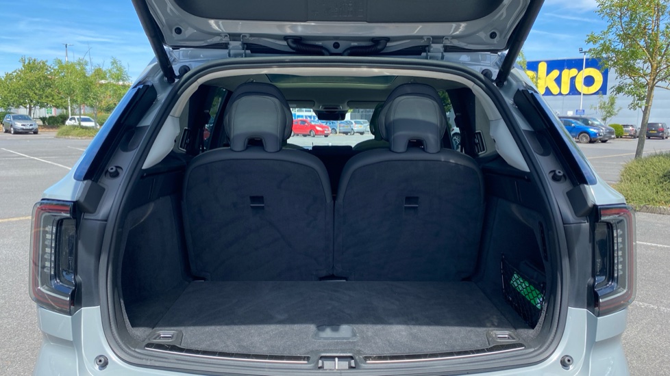 Volvo EX90 300kW Twin Motor Ultra 111kWh 5dr Auto Electric Estate - Image 46