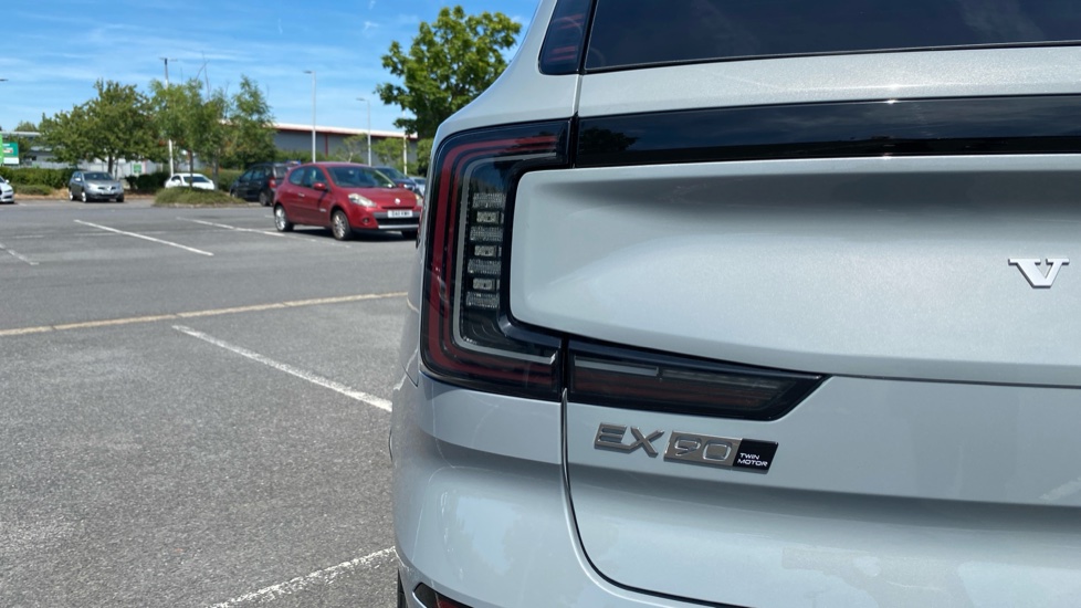 Volvo EX90 300kW Twin Motor Ultra 111kWh 5dr Auto Electric Estate - Image 51