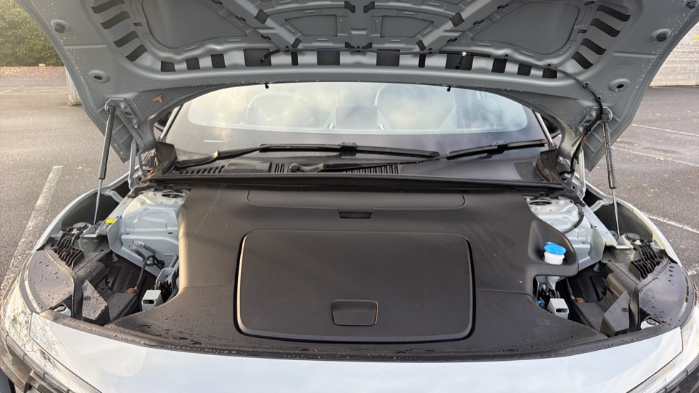 Volvo EX30 200kW Single Motor Plus 51kWh 5dr Auto Electric Estate - Image 44