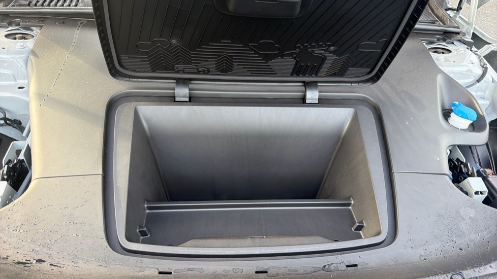 Volvo EX30 200kW Single Motor Plus 51kWh 5dr Auto Electric Estate - Image 45