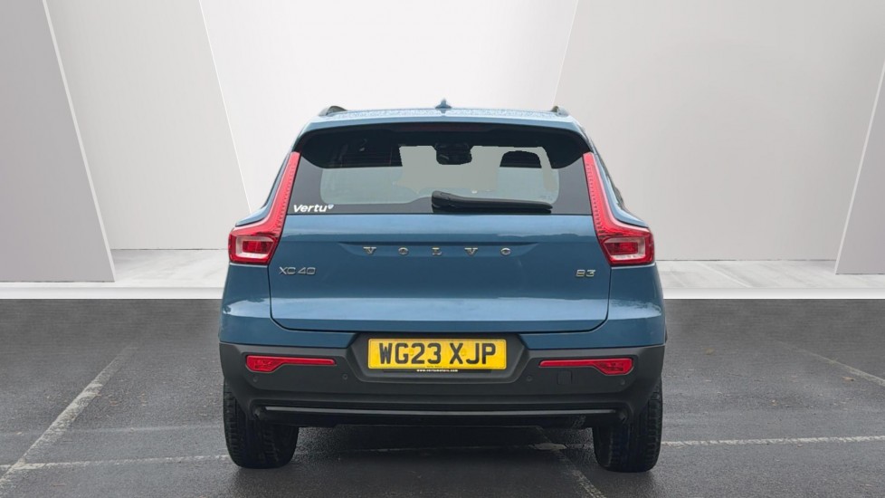 Volvo XC40 2.0 B3P Plus Dark 5dr Auto Petrol Estate - Image 8