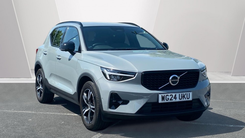 Volvo XC40 2.0 B3P Plus Dark 5dr Auto Petrol Estate - Image 1