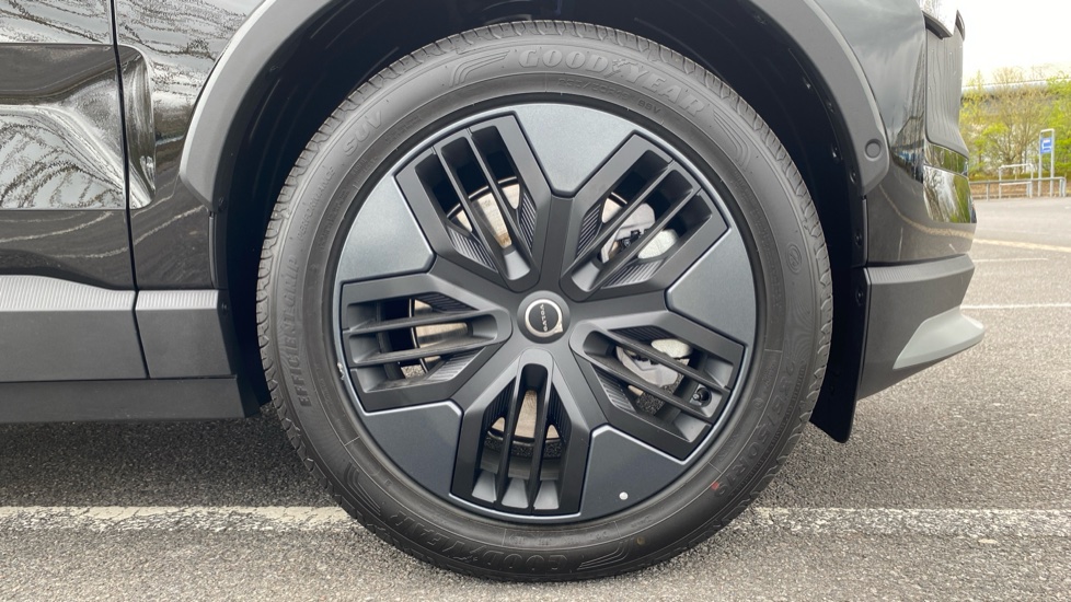 Volvo EX30 315kW TM Perf Cross Country Ultra 69kWh 5dr Auto Electric Estate - Image 10