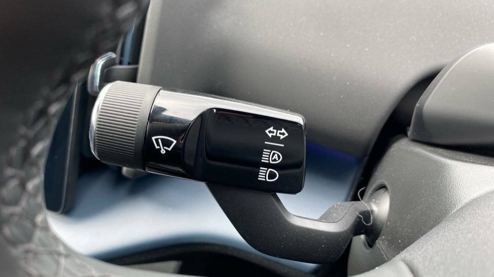 Volvo EX30 315kW TM Perf Cross Country Ultra 69kWh 5dr Auto Electric Estate - Image 33
