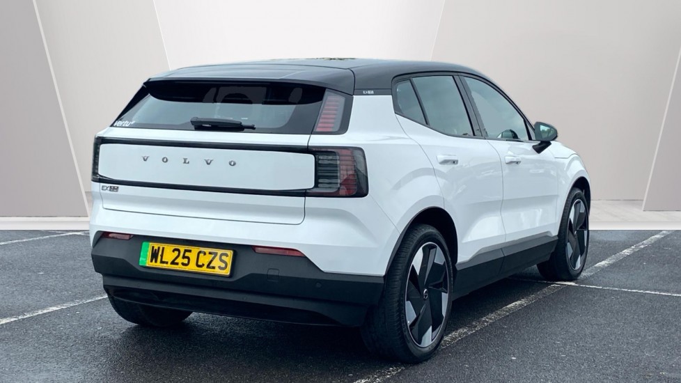 Volvo EX30 315kW Twin Motor Performance Plus 69kWh 5dr Auto Electric Estate - Image 2
