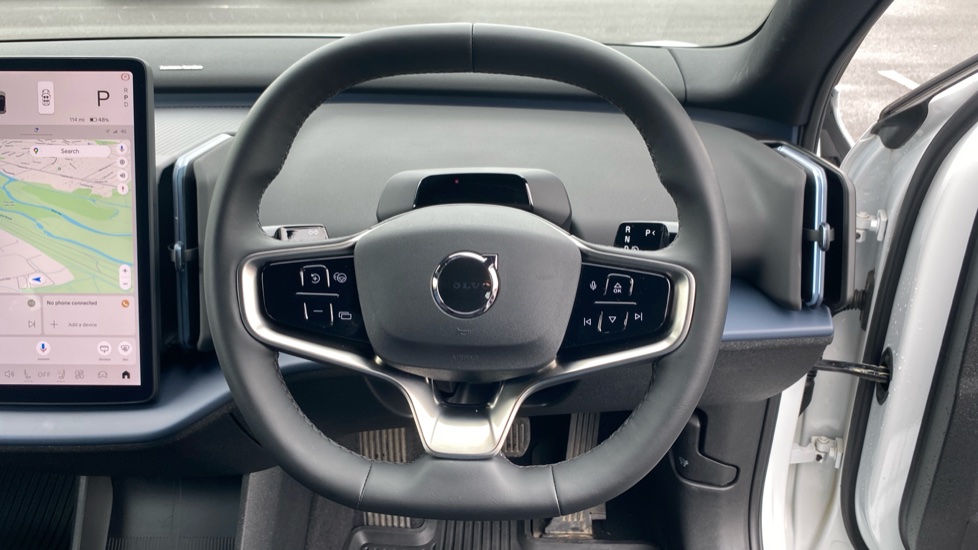 Volvo EX30 315kW Twin Motor Performance Plus 69kWh 5dr Auto Electric Estate - Image 10