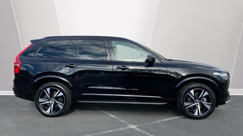 Volvo XC90 2.0 B5P [250] Plus Dark 5dr AWD Geartronic Petrol Estate - Image 3