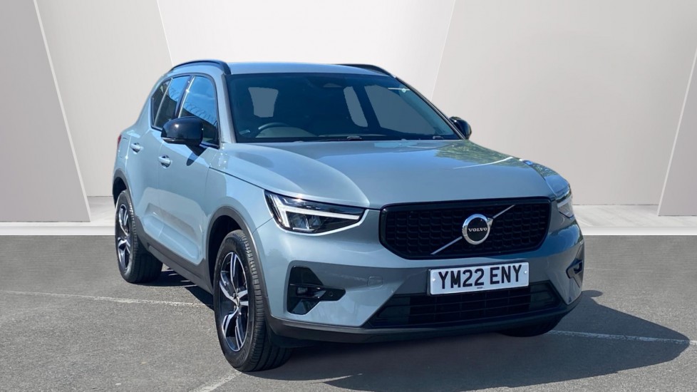 Volvo XC40 2.0 B3P Plus Dark 5dr Auto Petrol Estate - Image 1