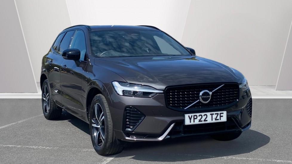 Volvo XC60 2.0 B5P R DESIGN 5dr AWD Geartronic Petrol Estate - Image 1