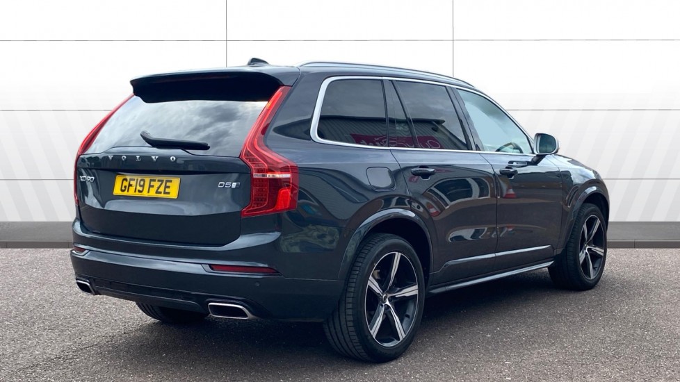 Volvo XC90 2.0 D5 PowerPulse R DESIGN 5dr AWD Geartronic Diesel Estate - Image 2