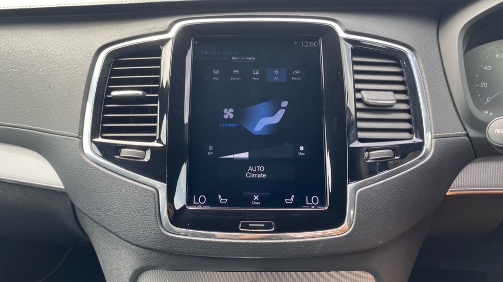 Volvo XC90 2.0 D5 PowerPulse R DESIGN 5dr AWD Geartronic Diesel Estate - Image 11