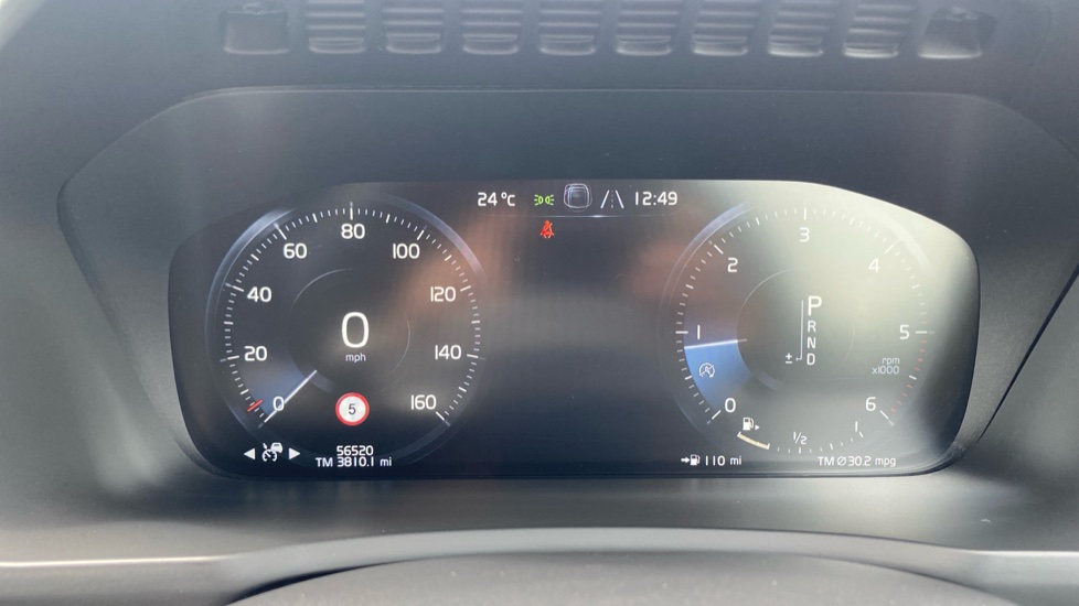 Volvo XC90 2.0 D5 PowerPulse R DESIGN 5dr AWD Geartronic Diesel Estate - Image 18