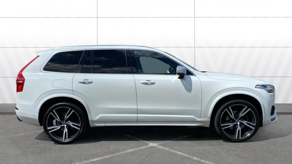 Volvo XC90 2.0 D5 PowerPulse R DESIGN Pro 5dr AWD Geartronic Diesel Estate - Image 5