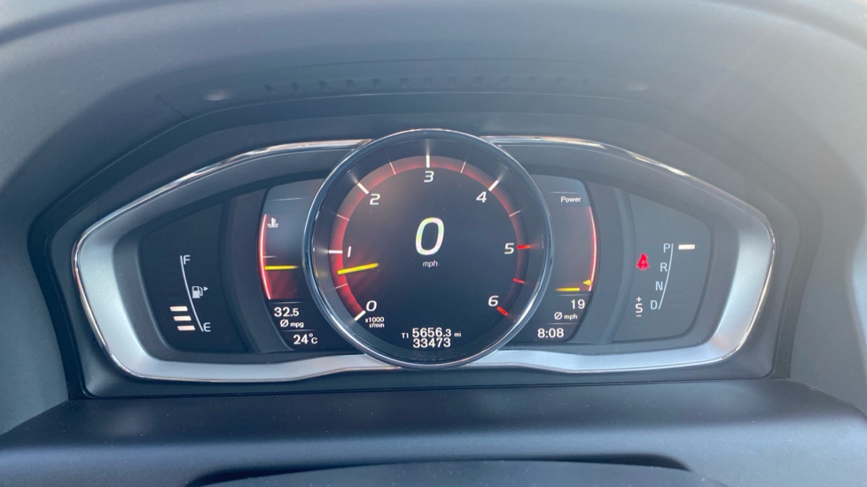 Volvo XC60 D4 [190] SE Lux Nav 5dr AWD Geartronic Diesel Estate - Image 18
