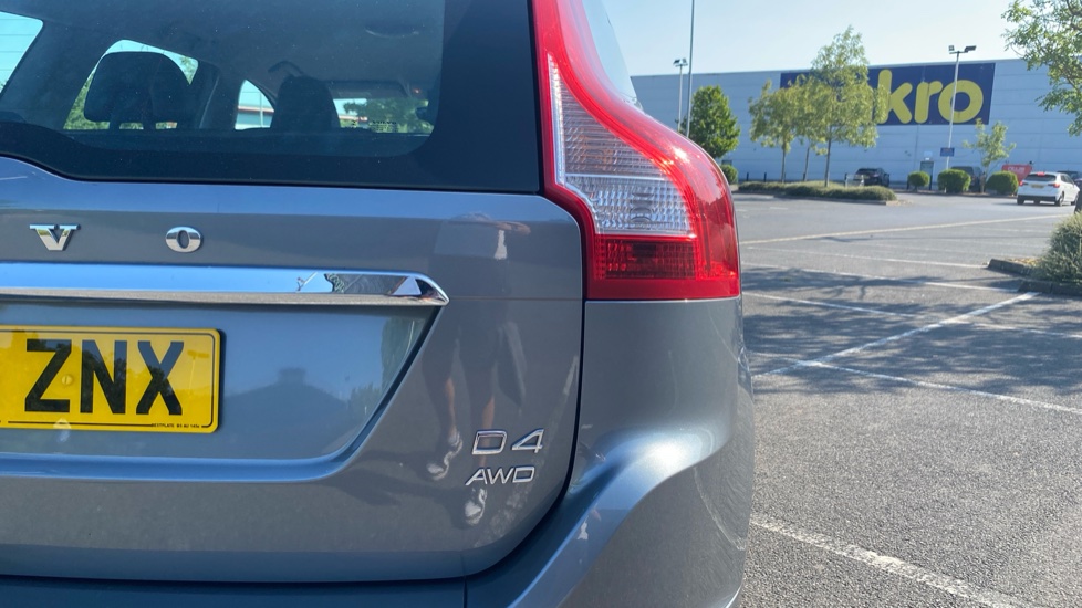 Volvo XC60 D4 [190] SE Lux Nav 5dr AWD Geartronic Diesel Estate - Image 34