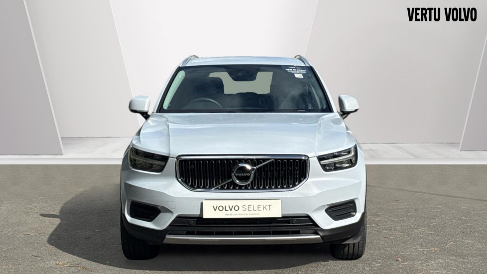 Volvo XC40 1.5 T3 [163] Momentum 5dr Geartronic Petrol Estate - Image 12