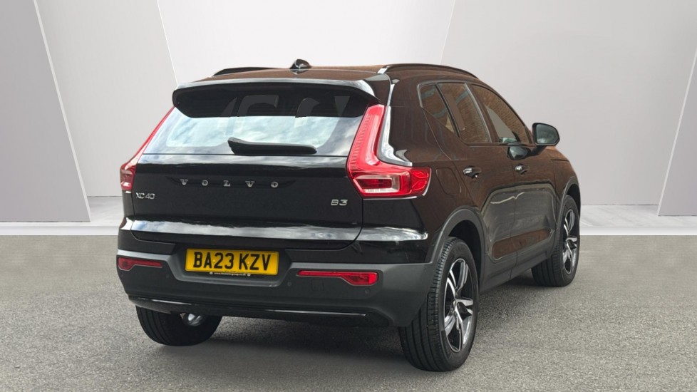 Volvo XC40 2.0 B3P Plus Dark 5dr Auto Petrol Estate - Image 2