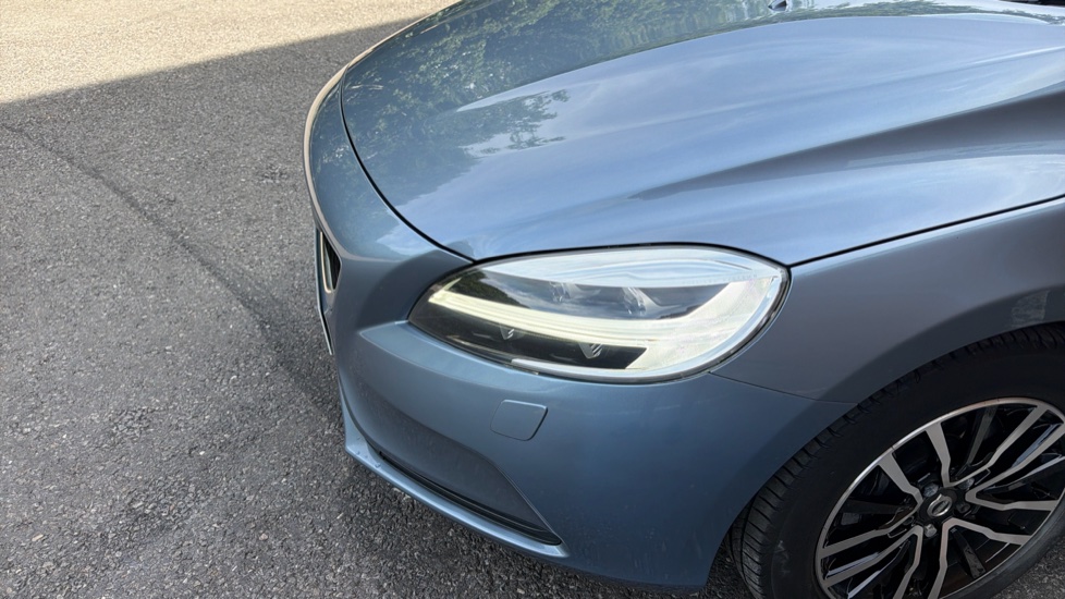 Volvo V40 D2 [120] Momentum Nav Plus 5dr Geartronic Diesel Hatchback - Image 55