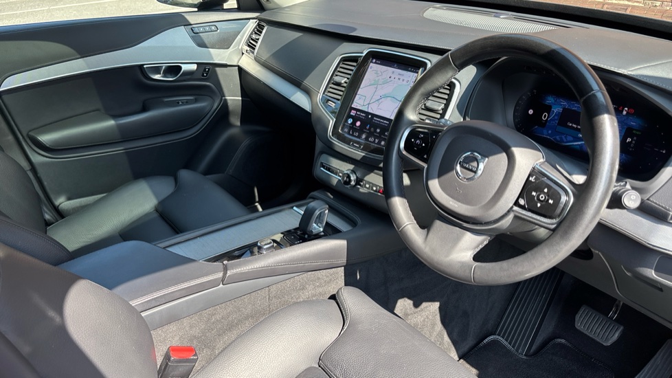 Volvo XC90 2.0 T8 [455] RC PHEV Plus Dark 5dr AWD Geartronic Estate - Image 4
