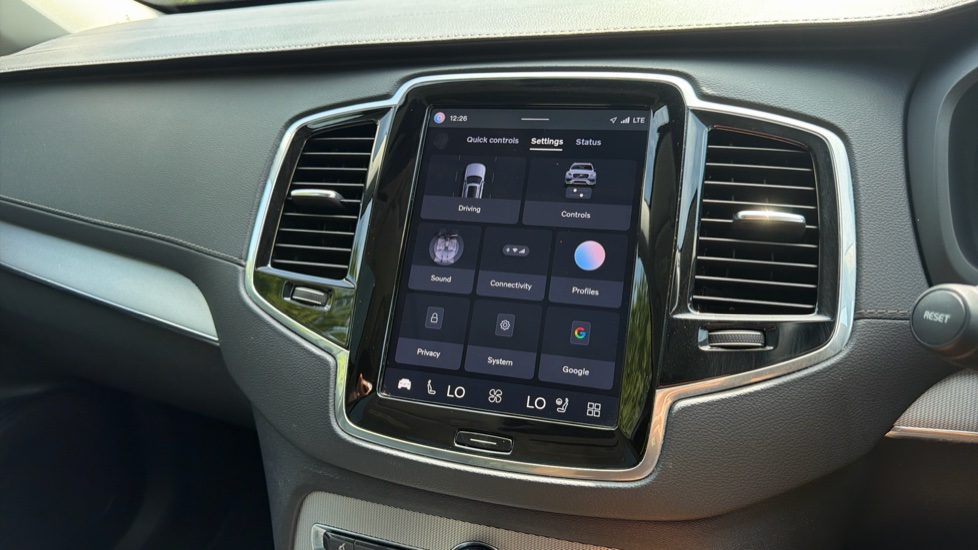 Volvo XC90 2.0 T8 [455] RC PHEV Plus Dark 5dr AWD Geartronic Estate - Image 16