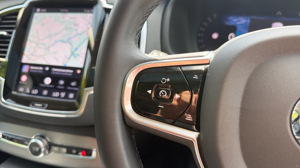 Volvo XC90 2.0 T8 [455] RC PHEV Plus Dark 5dr AWD Geartronic Estate - Image 20