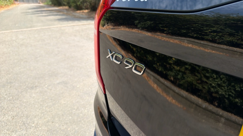 Volvo XC90 2.0 T8 [455] RC PHEV Plus Dark 5dr AWD Geartronic Estate - Image 66
