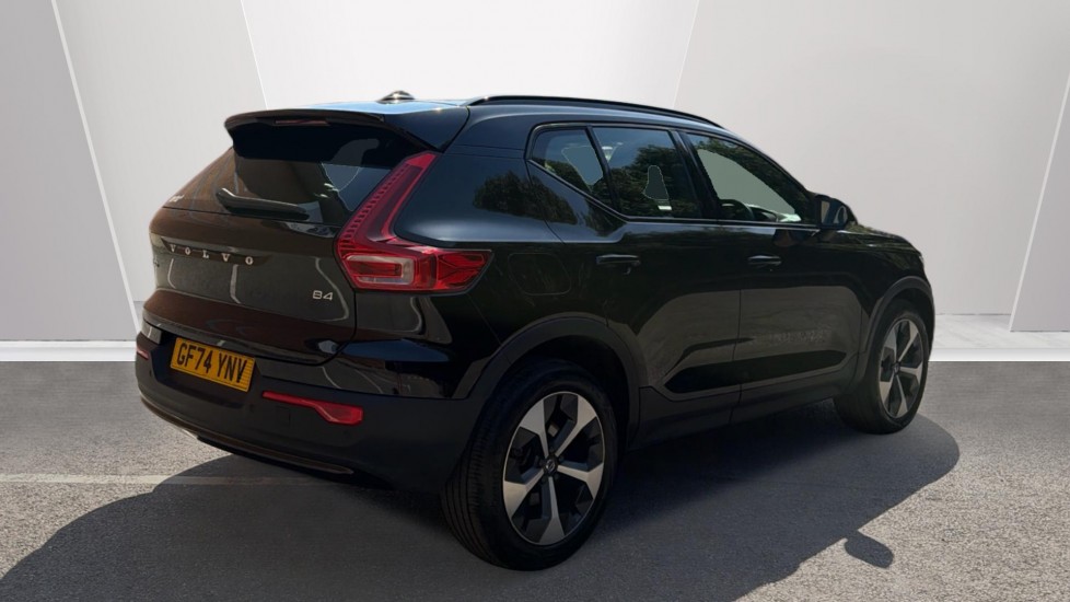 Volvo XC40 2.0 B4P Plus Dark 5dr Auto Petrol Estate - Image 2